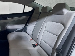 Used 2017  Hyundai Elantra 4d Sedan SE Auto at Graham Auto Mall near Mansfield&comma; OH