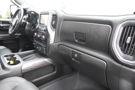 Used 2020  Chevrolet Silverado 2500 4WD Crew Cab LTZ Dsl at Dutro Auto near Zanesville&comma; OH