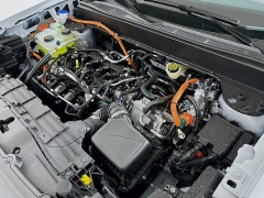 New 2026  Ford Maverick XL AWD SuperCrew Hybrid at Dutro Auto near Zanesville&comma; OH