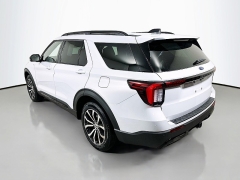 New 2026  Ford Explorer ST-Line 4WD at Dutro Auto near Zanesville&comma; OH