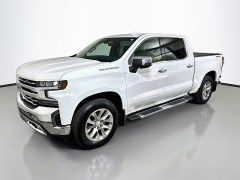 Used 2019  Chevrolet Silverado 1500 4WD Crew Cab LTZ at Graham Auto Mall near Mansfield&comma; OH