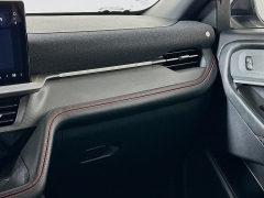 Used 2025  Ford Explorer ST-Line 4WD at Dutro Auto near Zanesville, OH