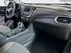 Used 2020  Chevrolet Equinox 4d SUV AWD LT w&sol;1LT at Dutro Auto near Zanesville&comma; OH