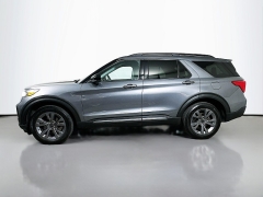 Used 2022  Ford Explorer XLT 4WD at Dutro Auto near Zanesville, OH