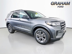 New 2026  Ford Explorer Active w&sol;200A Pkg 4WD at Graham Auto Mall near Mansfield&comma; OH