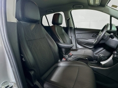 Used 2018  Chevrolet Trax 4d SUV FWD LT at Dutro Auto near Zanesville&comma; OH