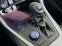 Used 2019  Toyota RAV4 Hybrid 4d SUV AWD Limited at Dutro Auto near Zanesville&comma; OH