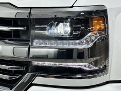 Used 2018  Chevrolet Silverado 1500 4WD Crew Cab High Country at Graham Auto Mall near Mansfield&comma; OH