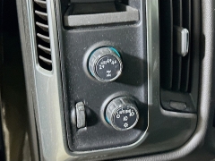 Used 2017  Chevrolet Silverado 1500 4WD Double Cab LT Z71 at Dutro Auto near Zanesville&comma; OH