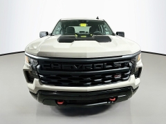 New 2026  Chevrolet Silverado 1500 4WD Crew Cab 147" Custom Trail Boss at Dutro Auto near Zanesville&comma; OH