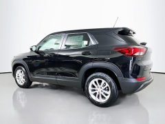 New 2026  Chevrolet Trailblazer FWD 4dr LS at Dutro Auto near Zanesville&comma; OH