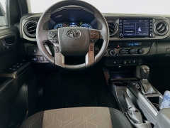 Used 2023  Toyota Tacoma 4WD TRD Off Road Double Cab 5ft Bed V6 AT at Dutro Auto near Zanesville&comma; OH