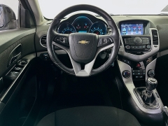 Used 2013  Chevrolet Cruze 4d Sedan LT1 MT at Dutro Auto near Zanesville, OH