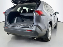 Used 2022  Toyota RAV4 LE AWD at Graham Auto Mall near Mansfield&comma; OH
