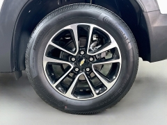 Used 2024  Chevrolet Trailblazer FWD 4dr LT at Dutro Auto near Zanesville&comma; OH