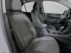 Used 2024  Chevrolet Equinox FWD 4dr LT w&sol;1LT at Graham Auto Mall near Mansfield&comma; OH