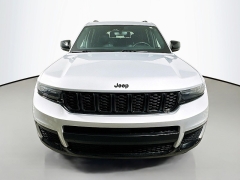 Used 2022  Jeep Grand Cherokee L Altitude 4x4 at Dutro Auto near Zanesville&comma; OH