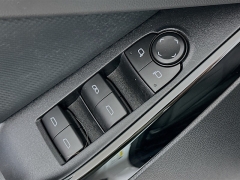 Used 2026  Chevrolet Equinox AWD 4dr LT w&sol;2LT at Dutro Auto near Zanesville&comma; OH