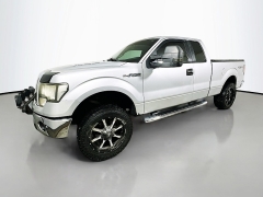 Used 2011  Ford F-150 4WD Supercab XLT at Dutro Auto near Zanesville&comma; OH