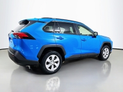 Used 2020  Toyota RAV4 4d SUV AWD LE at Dutro Auto near Zanesville&comma; OH