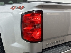 Used 2019  Chevrolet Silverado 1500 Legacy 4WD Double Cab Custom at Dutro Auto near Zanesville&comma; OH