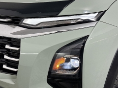 Used 2025  Chevrolet Equinox AWD 4dr LT w&sol;2LT at Dutro Auto near Zanesville&comma; OH