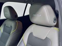 Used 2025  Chevrolet Trax FWD 4dr ACTIV at Dutro Auto near Zanesville&comma; OH