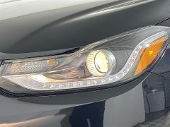 Used 2022  Chevrolet Trax AWD 4dr LT at Graham Auto Mall near Mansfield&comma; OH