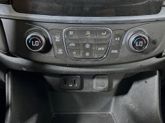 Used 2021  Chevrolet Traverse FWD 4dr LS w&sol;1LS at Dutro Auto near Zanesville&comma; OH