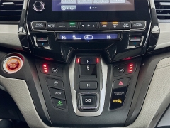 Used 2024  Honda Odyssey EX-L Auto at Dutro Auto near Zanesville&comma; OH