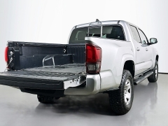 Used 2022  Toyota Tacoma 4WD SR Double Cab 5ft Bed V6 AT at Dutro Auto near Zanesville, OH