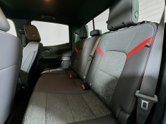 Used 2024  Chevrolet Colorado 4WD Crew Cab Z71 at Dutro Auto near Zanesville&comma; OH