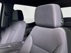 Used 2021  Chevrolet Silverado 1500 4WD Crew Cab 147" LT Trail Boss at Dutro Auto near Zanesville&comma; OH