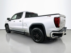 Used 2022  GMC Sierra 1500 Limited 4WD Double Cab 147" Elevation w&sol;3SB at Graham Auto Mall near Mansfield&comma; OH