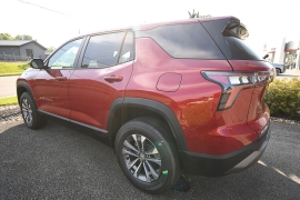 New 2027  Chevrolet Equinox FWD 4dr LT w&sol;1LT at Graham Auto Mall near Mansfield&comma; OH