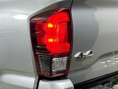 Used 2022  Toyota Tacoma 4WD SR Double Cab 5ft Bed V6 AT at Dutro Auto near Zanesville, OH