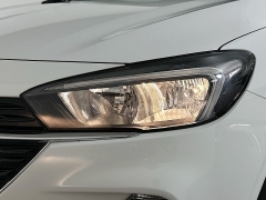 Used 2022  Buick Encore GX FWD 4dr Select at Dutro Auto near Zanesville, OH