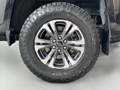 Used 2022  Chevrolet Colorado 4WD Crew Cab 128" Z71 at Dutro Auto near Zanesville&comma; OH