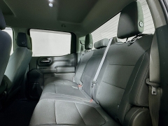 Used 2020  Chevrolet Silverado 1500 4WD Crew Cab Custom at Dutro Auto near Zanesville&comma; OH