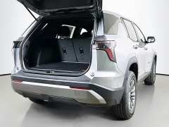 New 2026  Chevrolet Equinox FWD 4dr LT w&sol;1LT at Dutro Auto near Zanesville&comma; OH