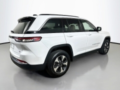 Used 2022  Jeep Grand Cherokee 4xe 4x4 at Dutro Auto near Zanesville&comma; OH