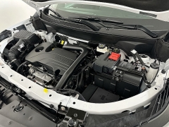 New 2026  Chevrolet Equinox FWD 4dr LT w/1LT at Dutro Auto near Zanesville, OH