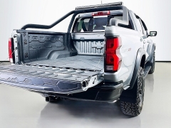 Used 2025  Chevrolet Colorado 4WD Crew Cab ZR2 at Dutro Auto near Zanesville&comma; OH