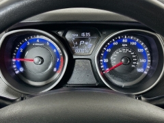 Used 2016  Hyundai Elantra 4d Sedan SE Auto at Graham Auto Mall near Mansfield, OH