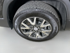 Used 2023  GMC Acadia AWD 4dr SLE at Graham Auto Mall near Mansfield, OH