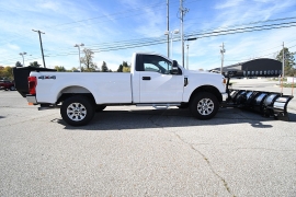Used 2020  Ford Super Duty F-350 4WD Reg Cab XLT SRW at Dutro Auto near Zanesville, OH