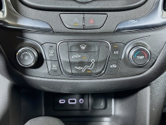 Used 2023  Chevrolet Equinox FWD 4dr LT w&sol;1LT at Dutro Auto near Zanesville&comma; OH