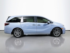 Used 2025  Honda Odyssey Touring Auto at Graham Auto Mall near Mansfield&comma; OH