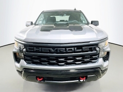 Used 2023  Chevrolet Silverado 1500 4WD Crew Cab 147" Custom Trail Boss at Graham Auto Mall near Mansfield&comma; OH