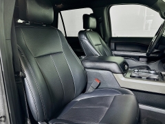 Used 2019  Ford Expedition 4d SUV 4WD XLT at Dutro Auto near Zanesville, OH